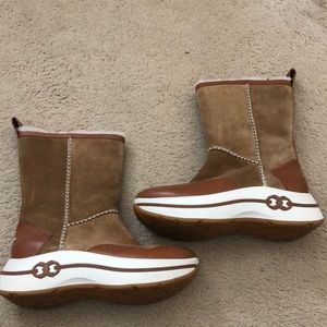Tory Burch Gemini Link shearling boots